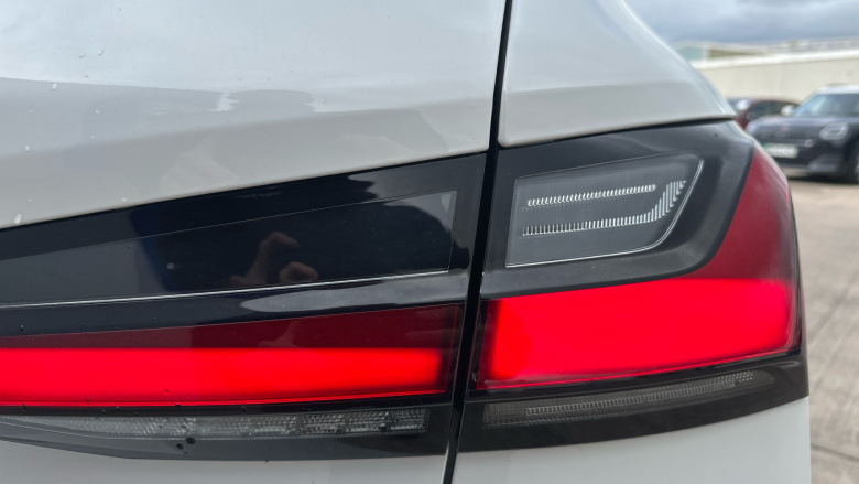 BMW 2 Series 220i MHT M Sport 5dr DCT [Tech Plus Pack] Petrol Hatchback